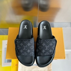 Louis Vuitton Slippers